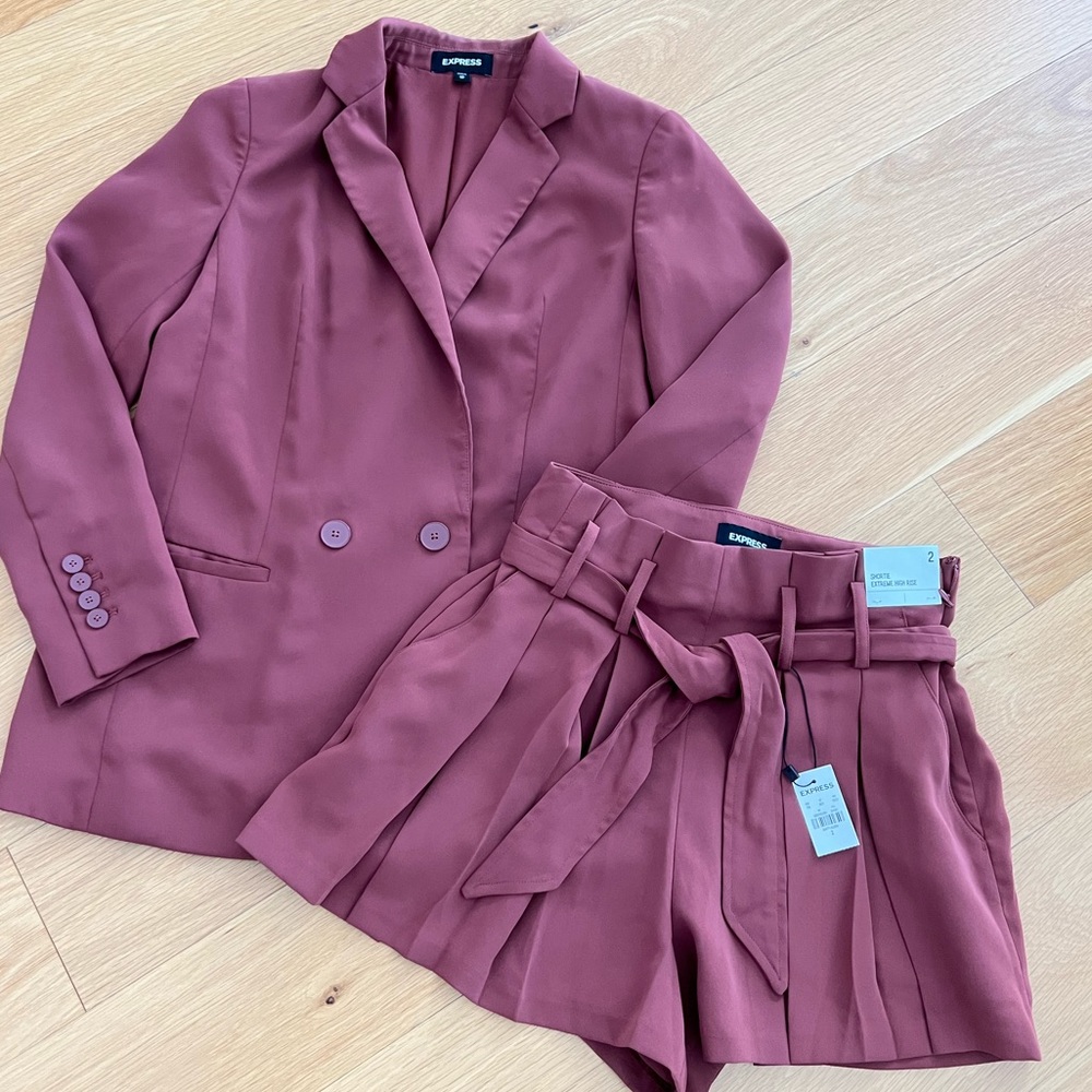 Express 2-piece set blazer/shorts